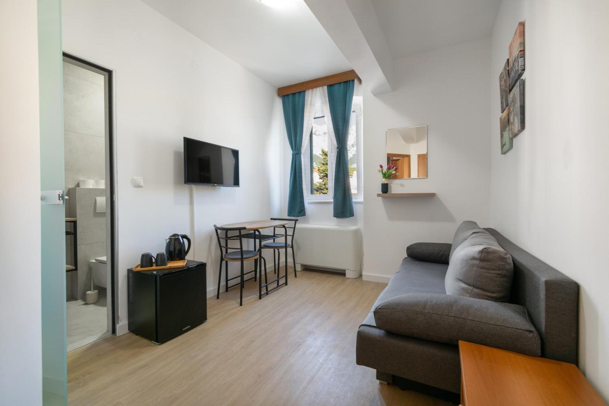 Bed & Breakfast Palac -Free Parking- Baska Voda Ngoại thất bức ảnh