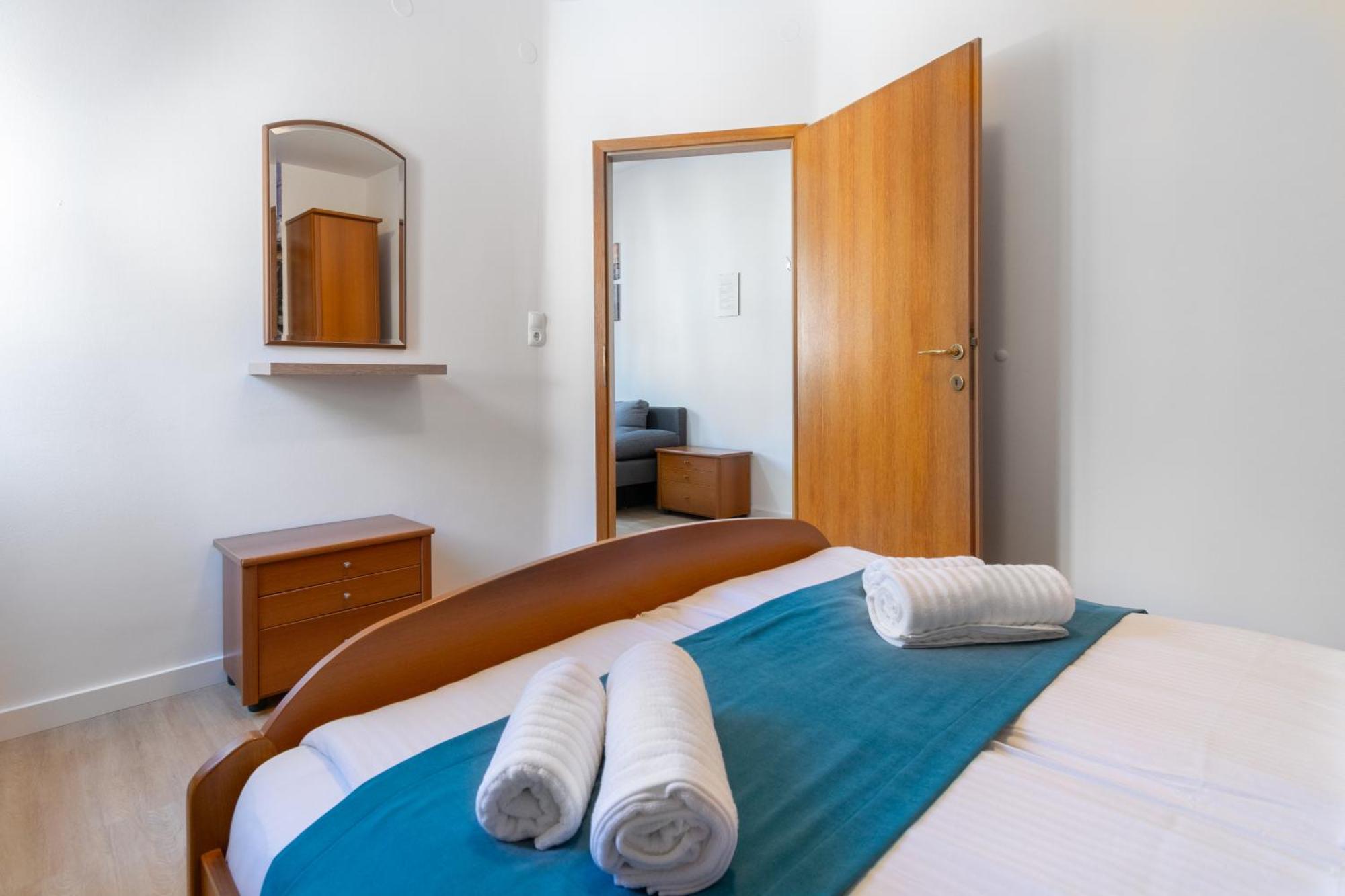 Bed & Breakfast Palac -Free Parking- Baska Voda Ngoại thất bức ảnh